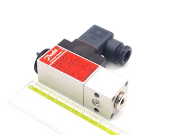 MBC5100-1411-1DB04 061B000266 -0,2-10,0bar G1/4Rc Danfoss реле давления