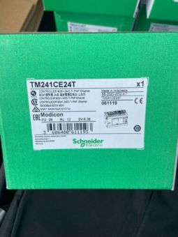 TM241CE24T Controller Unit Schneider Electric