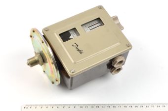 RT113 017-519666 0-30KPa G3/8R Danfoss датчик реле давления  
