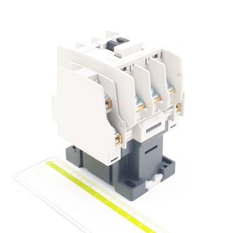 DMC32b 32A 110-120VAC 15kW 380-440V 3P 2NO+2NC Dong-A контактор