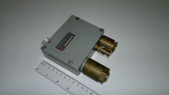 915.2376 0-4bar Trafag датчик реле давления  