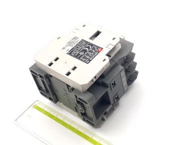 MC-40a 40A 200-220VAC 18,5kW 440V 3P 2NO+2NC Metasol LS контактор