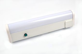 FLM17-FL 10W 85-265VAC G13 IP34 (выключатель+розетка) АМЭО светильник светодиодный призеркальный