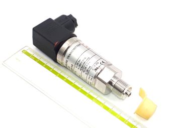AKS33 060G2110 25bar G3/8R 4-20mA 10-30VDC Danfoss датчик преобразователь давления