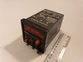 ЦР8001/2 -50+195°C 220VAC/50Hz измеритель температуры цифровой