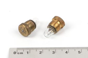 1М10-1 1,4W 28V СМ28-1,4 лампа накаливания малогабаритная