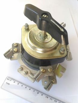 ПП3-100/Н2 3P исп.3 100/63А 220/380V Electroshield переключатель пакетный