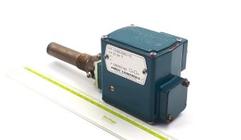 4140DR1E00CE4-EE 83-104°С 75/18mm G1/2R  Amot датчик реле температуры