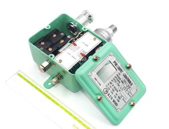 KW811-06W 0-6,0kgf/cm2 diff 0.3-2kgf/cm2 G3/8R 1NO+1NC Kun Woo датчик реле давления