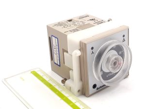 AT8SDN 0,5-100s 100-240VAC/24-240VDC 50/60Hz Autonics реле времени