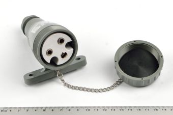 JN2-2 2P+E 10A 250V IP56 АМЭО розетка судовая