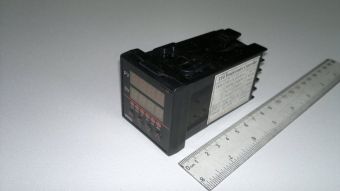 TF4 RB10 85-265VAC 50/60Hz Yoto контроллер температурный электронный