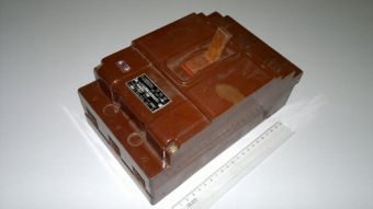 WIS-100 100A 3P 40A 430A 8kA 500V 50Hz Ema Elester выключатель автоматический