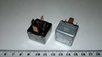 0332204201 24VDC 10/20A Bosch реле промежуточное